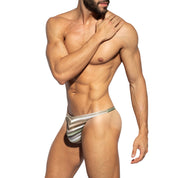 ES Collection Wetlands Thong Khaki UN637