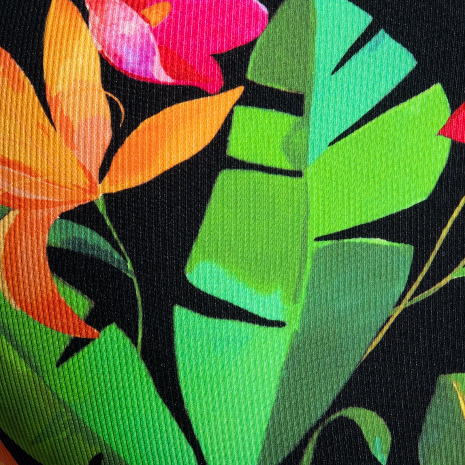 ES Collection Bold Flowers Brief Black UN663