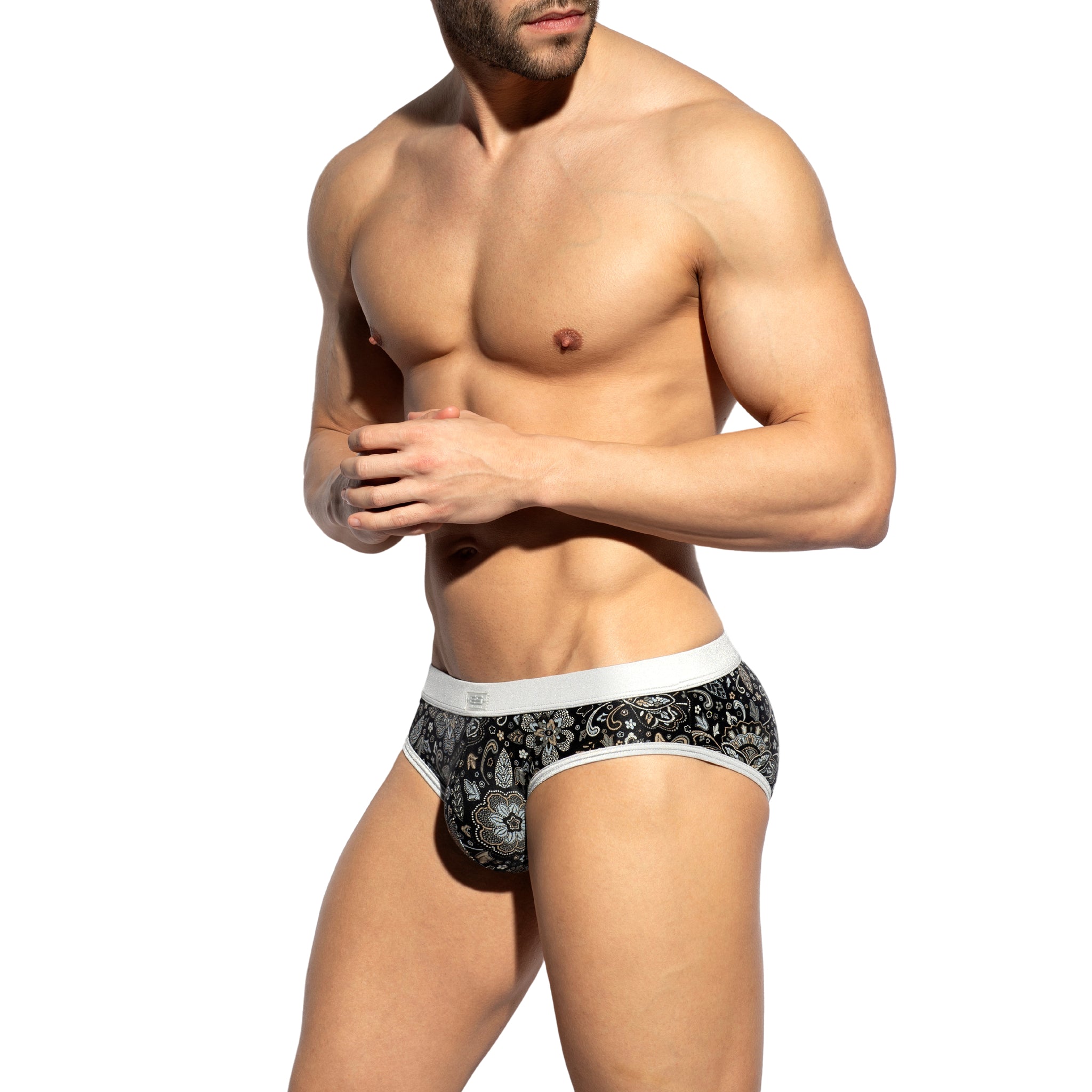 ES Collection Arabic Brief Black UN571