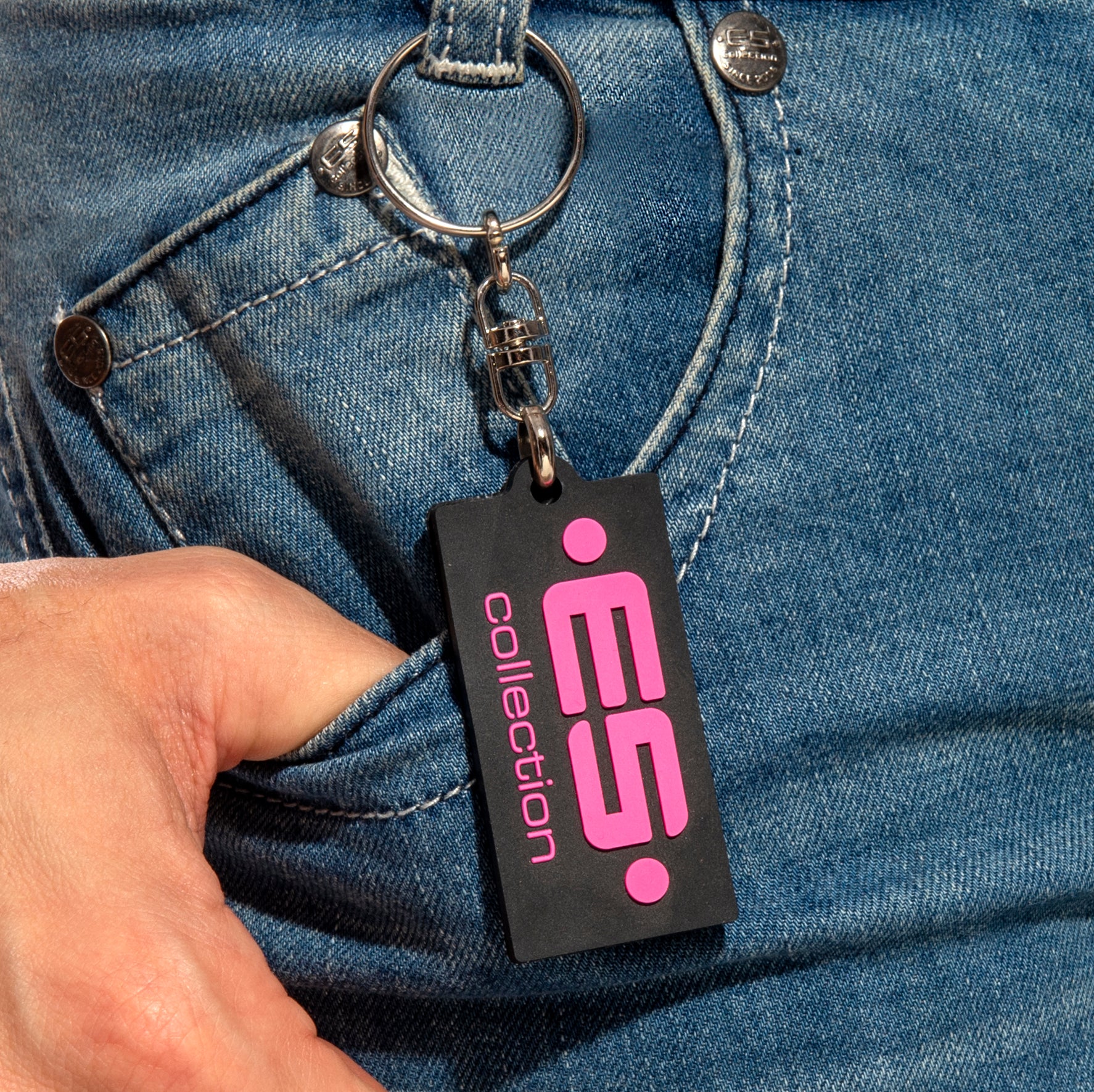 ES Collection ES Rubber Keyring Pink AC216