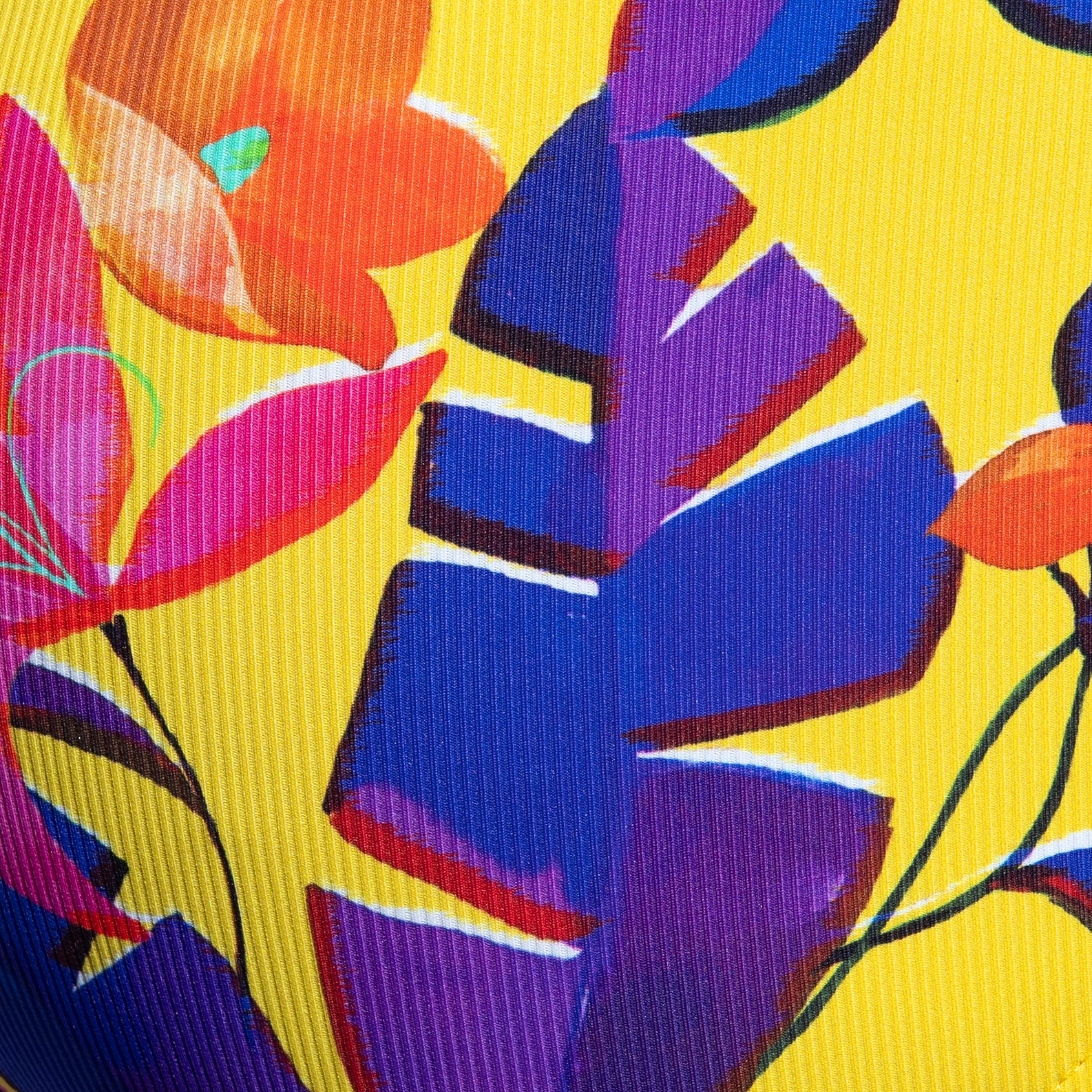 ES Collection Bold Flowers Brief Yellow UN663